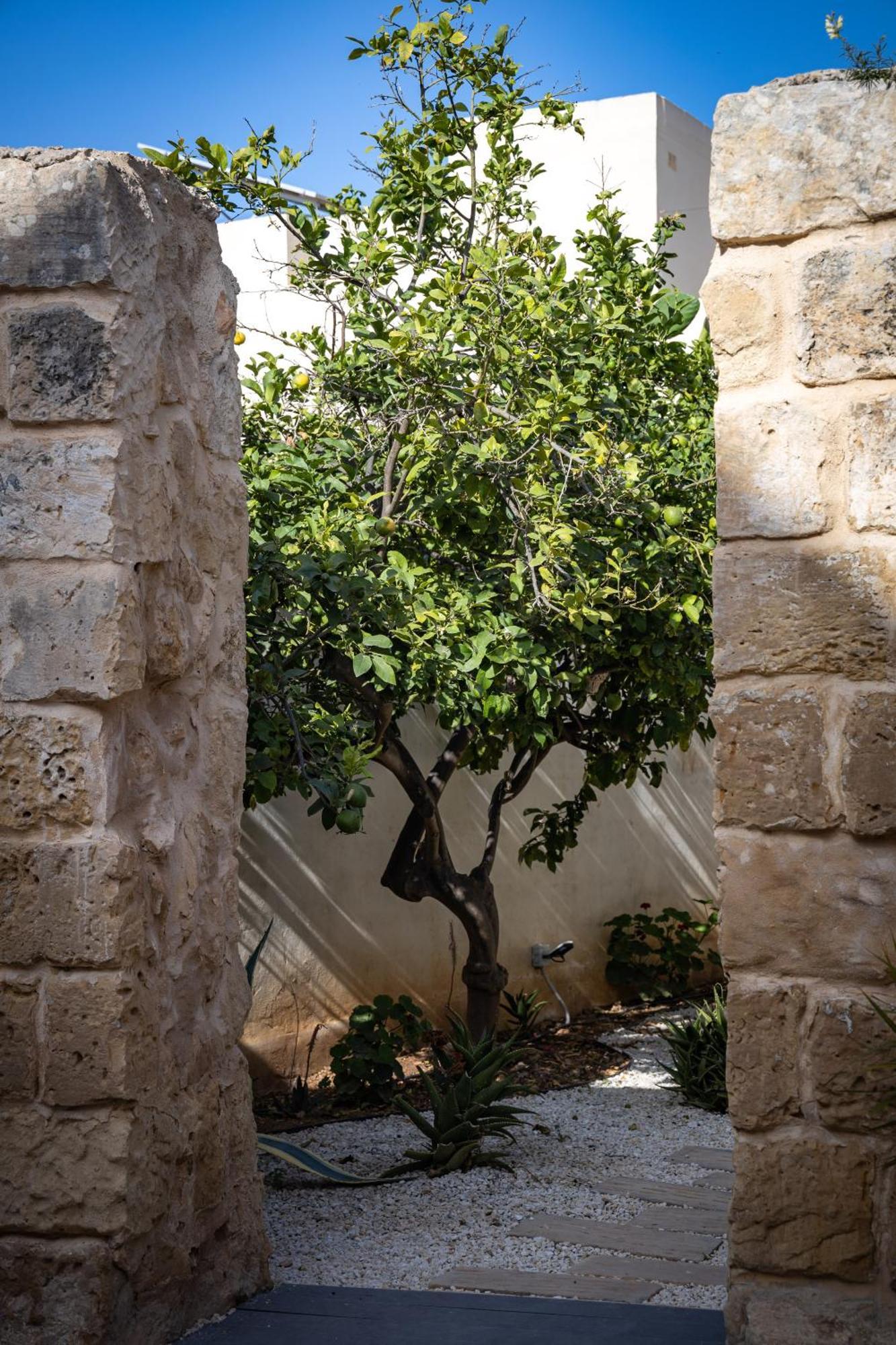 Lemon Tree Relais By Cx Collection Hotel Zabbar Exterior photo